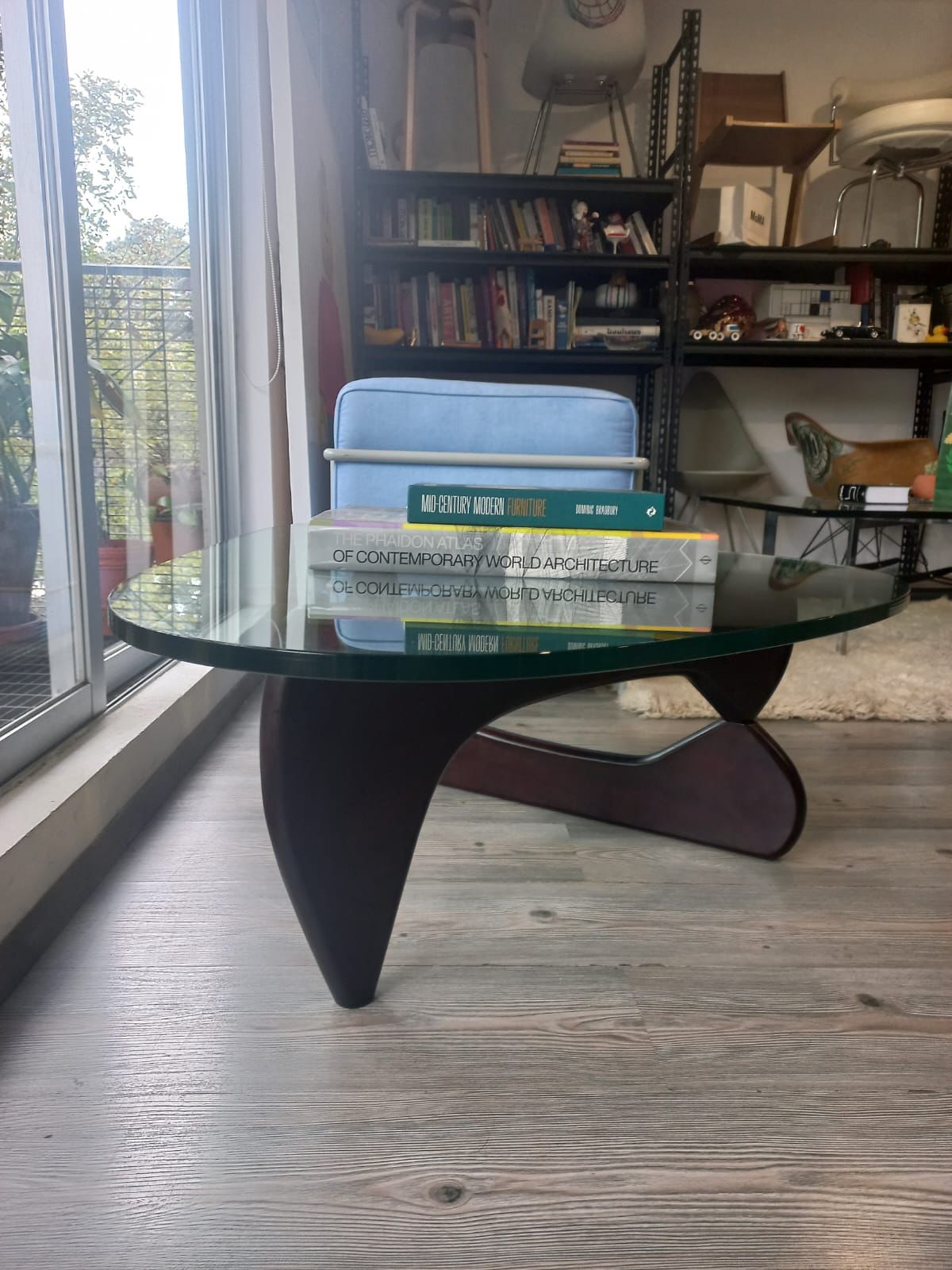 Noguchi Coffe Table    Replica