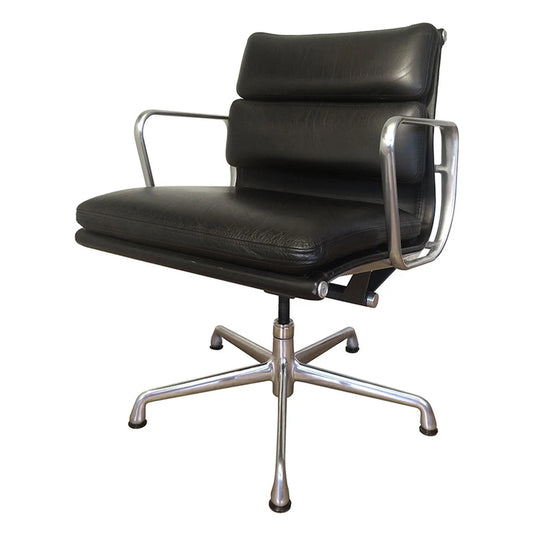 Eames Soft Pad EA 434 Chair           Herman Miller