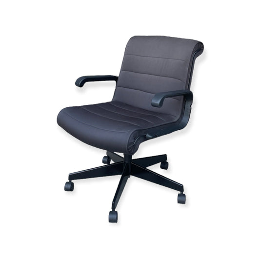 Executive office chair             Richard Sapper          Knoll